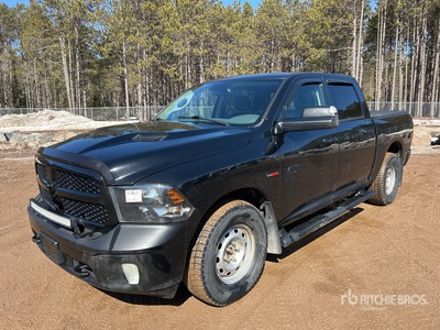 2019 Ram 1500 Classic 4x4 Crew Cab Ophalen