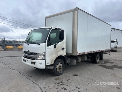 2018 Hino 195 4x2 Van Truck