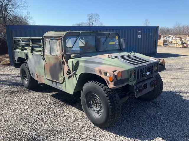 2002 AM General M1097A2 HMMWV 2 Door Soft Top w/Truck Body