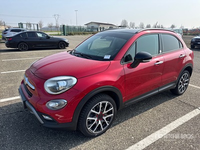 2015 Fiat 500X Automobile