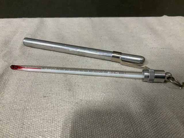 (16) Sigma 6-01299 Self-Indicating Thermometers