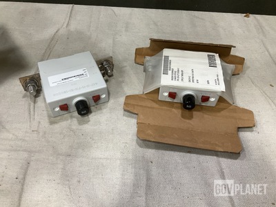 (2) General Dynamics 29-2733524-3 Circuit Breakers