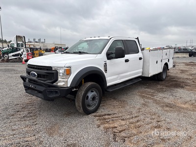 2021 Ford F-450 4x2 Crew Cab Utility Truck