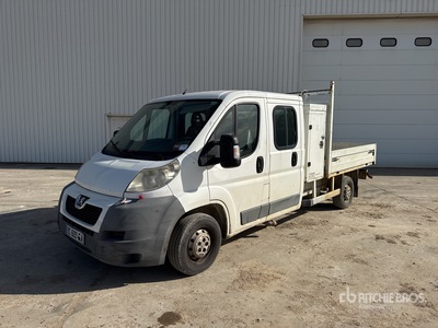 2010 Peugeot Boxer Crew Cab Camion Plateau Flatbed Truck