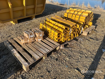 Quantity of (90) 30 in Pads (Unused) - Fits Standard D6T R-H