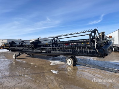 2016 MacDon FD75 40 ft Flex Draper رأس الحصادة المجمعة