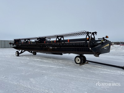 2013 MacDon D65-D 40 ft Draper Combine Header