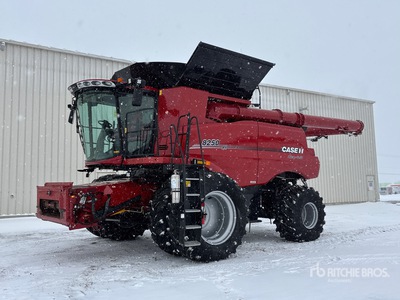 2023 Case IH Axial-Flow 8250 Combine Harvester