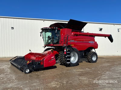 2022 Case IH 8250 Combine Harvester
