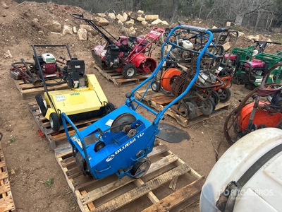 BlueBird H424 17.5 In. Aerator (Inoperable)