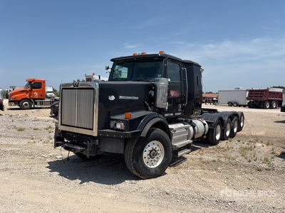 2013 Western Star 4900EX 10x6 Cabeza Tractora Cabina Dormitorio