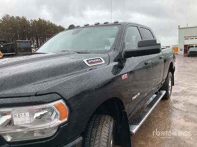 2022 Ram 2500 4x4 Crew Cab Pickup