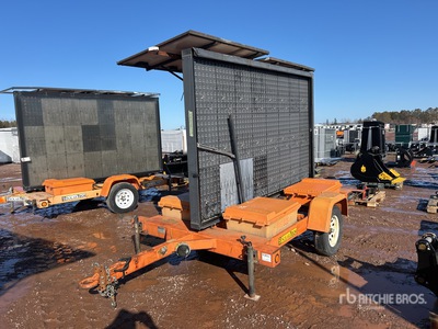 2004 Solar Tech Babillard