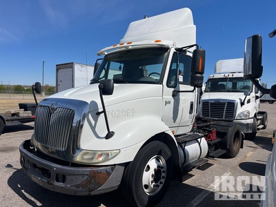 2007 International 8600 4x2 S/A Day Cab Truck Tractor (Inoperable)