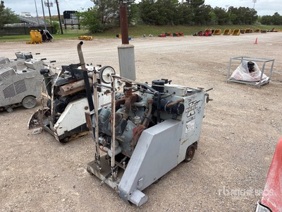 1999 Magnum PS6585 Scie à béton à contrôle arrière