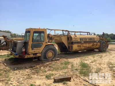 2006 Cat 613C 5000 gal 4x4 Water Wagon