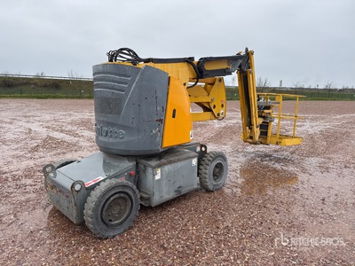 2008 Haulotte HA12IP 2WD Electric Nacelle Articulee Plataforma Elevadora Articulada