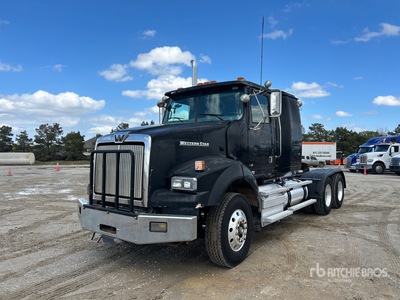 2011 Western Star 4900 6x4 T/A Sleeper Truck Tractor