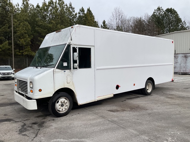 2005 Freightliner MT45 4x2 Step Van