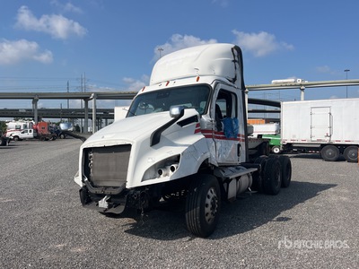 2022 Freightliner Cascadia 116 6x4 トラックトラクター（T/A） (Inoperable)