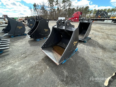 Craig 42 in 1.25 cyd Trenching Excavator Bucket - Fits Komatsu PC200LC-8 (Unused)