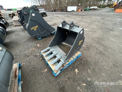 Craig 36 in 0.75 cyd Trenching Excavator Bucket - Fits Komatsu PC138 (Unused)