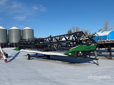 2011 Honey Bee Grainbelt 245 45 ft Flex Draper Maaikop