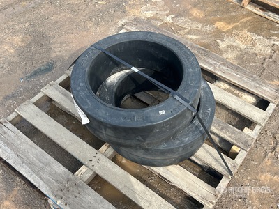 Quantity of (2) Numa 21x7x15 Solid Flat Proof Smooth Reifen