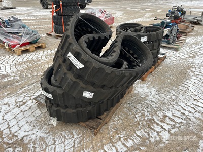 Quantity of (2) Rubber 450 x 100 x 48 Width 17 inches Laufketten