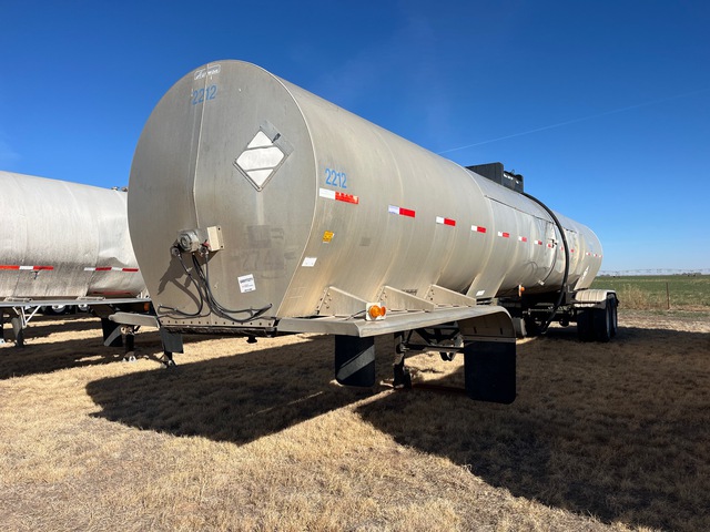 1996 Harmon  IN21SI 7000 gal T/A Tanker Trailer