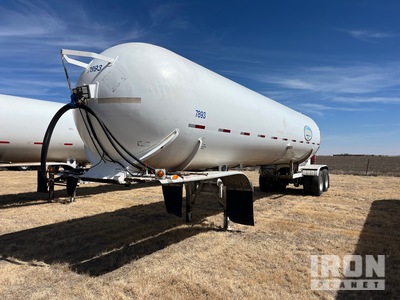 1975 Lubbock  10400 gal T/A Tanker Trailer