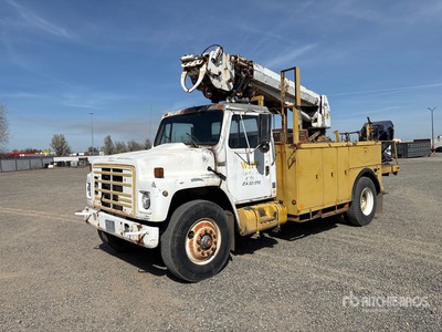 Altec on 1987 International 1754 4x2 Digger Derrick Truck