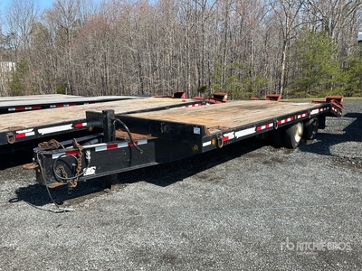 2013 Towmaster T-40 25 ft T/A مقطورة معدات