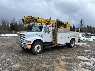 2000 International 4900 4x2 Tracteur routier