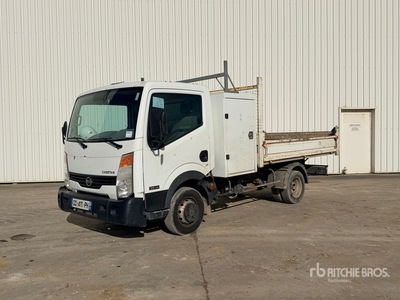 Nissan Cabstar 35.14 4x2 Camion Benne Dump Truck
