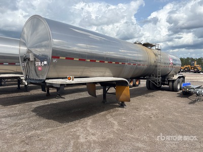 1992 Walker 6200 gal T/A Tank-Anhänger