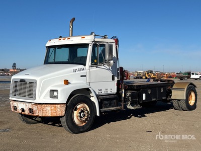 2006 Amco Veba V703-2S 1760 lb Knuckle Boom on 2000 Freightliner FL80 4x2 Autocarro con braccio sollevamento