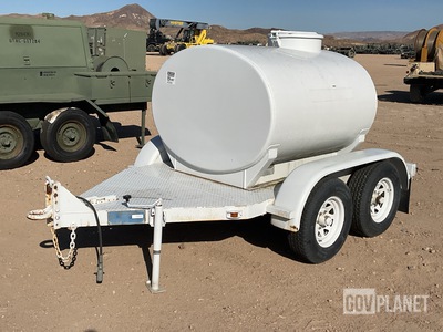 West-Mark T/A Water Tank Trailer