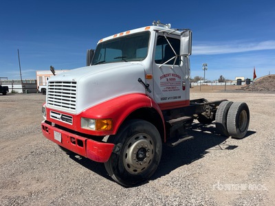 1993 International 8100 4x2 Cabeza Tractora Cabina Corta