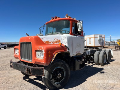 1981 Mack DM600 6x4 Cab and Chassis