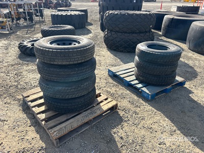 Quantity of (7) 2025 Elevate ST235/80R16 を見 Tires (Unused)