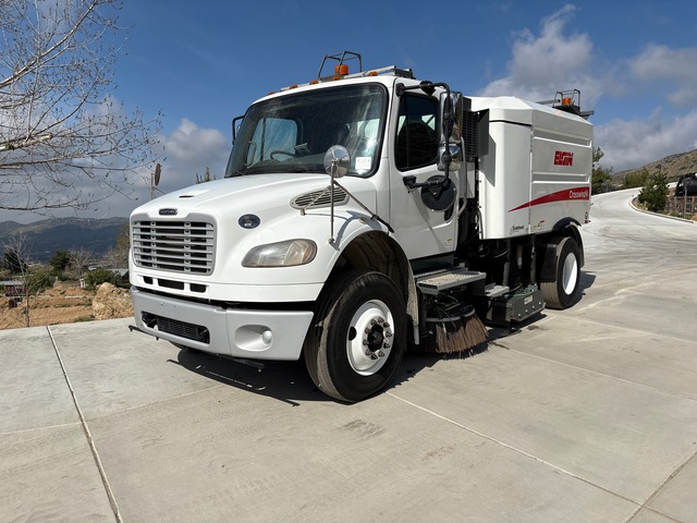 2018 Elgin Crosswind 1 on 2019 Freightliner M2 106 Sweeper Truck 2018 Elgin Crosswind 1 on 2019 Freightliner M2 106 Sweeper Truck