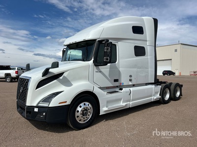 2020 Volvo VNL760 6x4 T/A Sleeper Truck Tractor