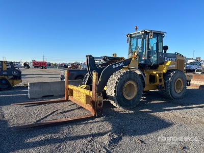 2014 John Deere 644 K جرافة