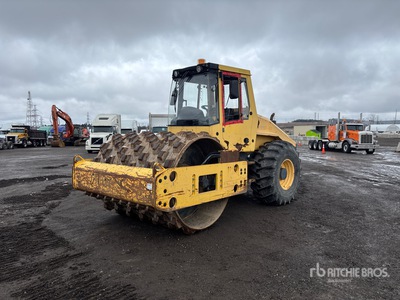 2010 Bomag BW211D Padfoot Drum Compactor