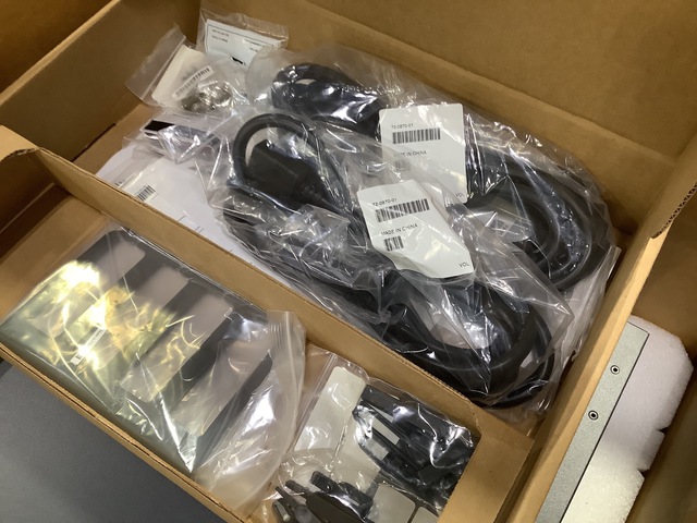 (3) Cisco Systems CISCO7604 Routers