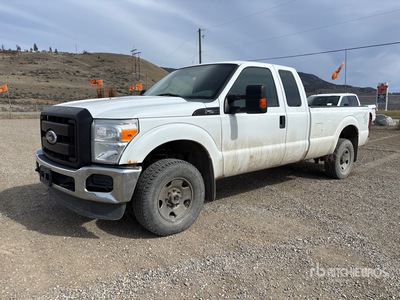 2012 Ford F-250 XL 4x4 Extended Cab Pickup