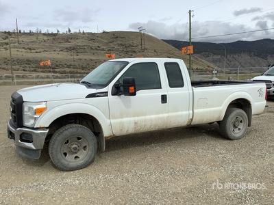 2012 Ford F-250 4x4 Extended Cab Pickup