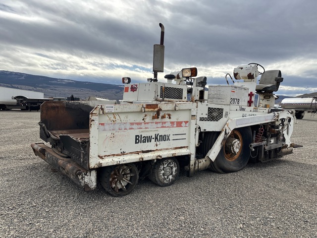 2003 Blaw-Knox PF3172 Wheel Asphalt Paver 2003 Blaw-Knox PF3172 Wheel Asphalt Paver
