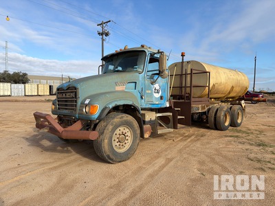 2005 Mack CV713 Granite 6x4 Water Truck
